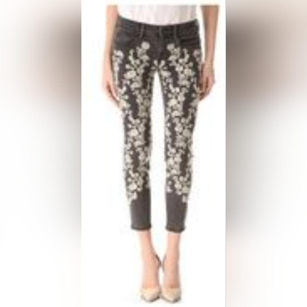 BeautifulV Christina Mid-rise Embroidered Jeans